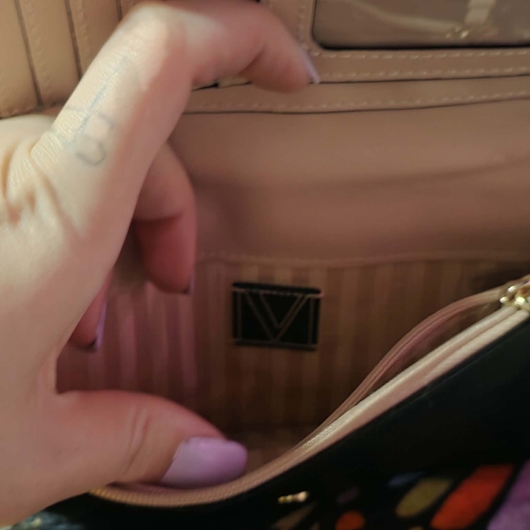 Victoria's Secret Black Quilted Wristlet - Picture 3 of 5